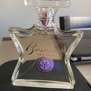 Bond no9 CHEZ - UNISEX perfume